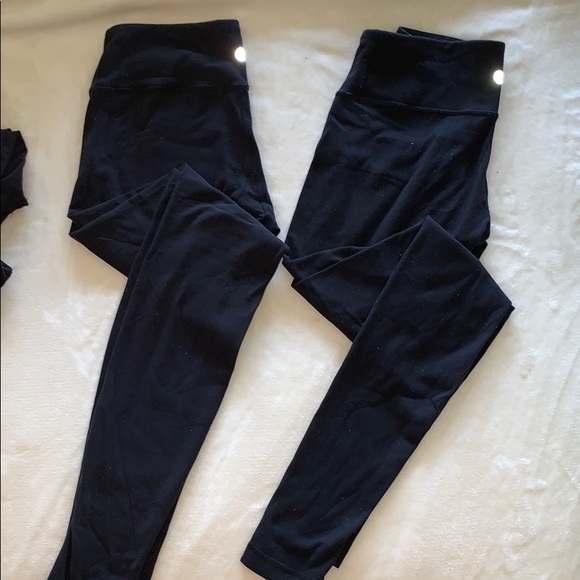 Lululemon Wunder Under Leggings in black - Picture 4 of 5